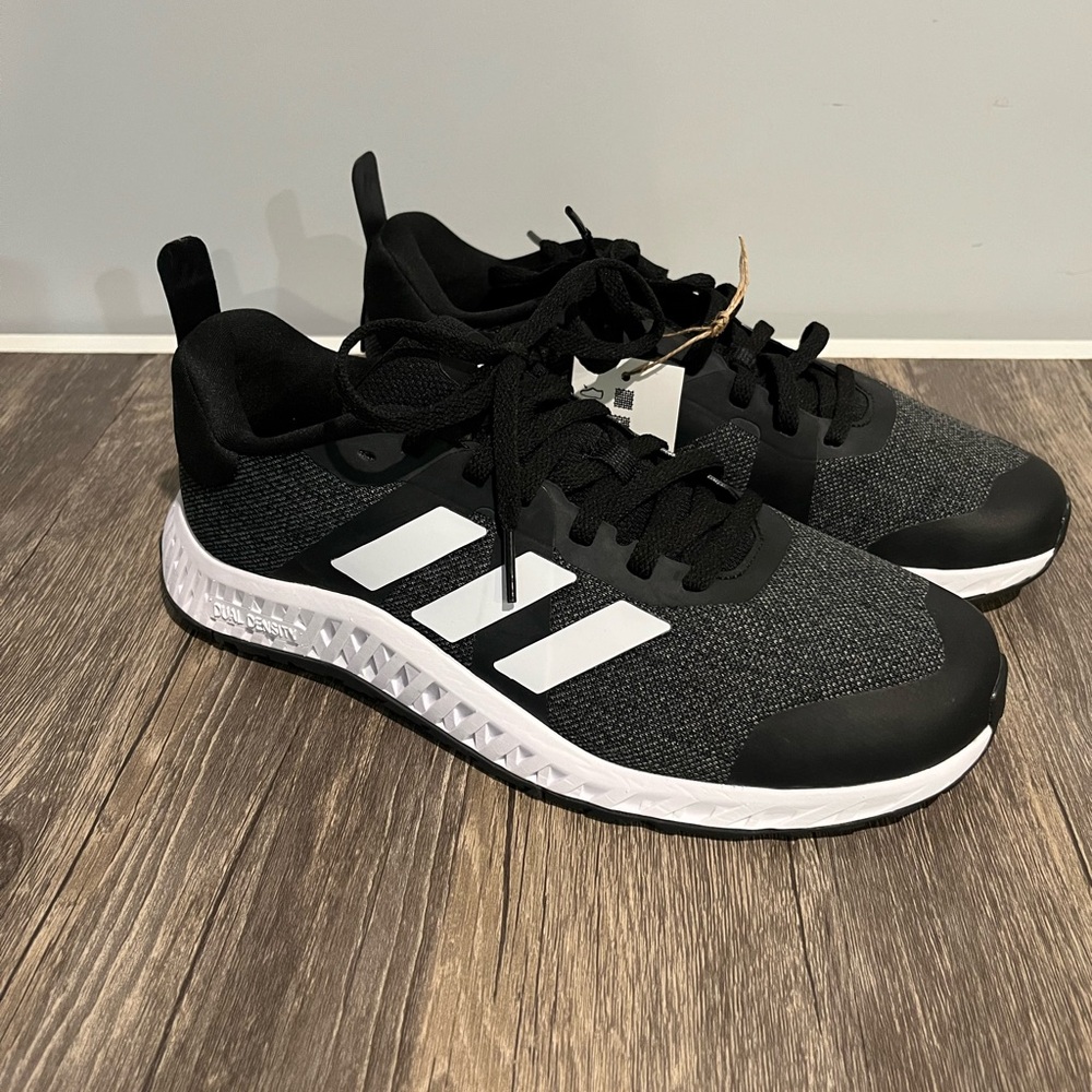 New Women’s Adidas Everyset Trainers